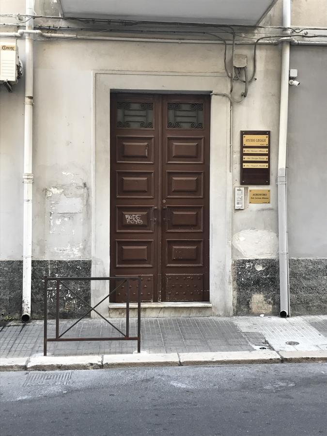 Donna Margharet Bed & Breakfast Crotone Exterior photo